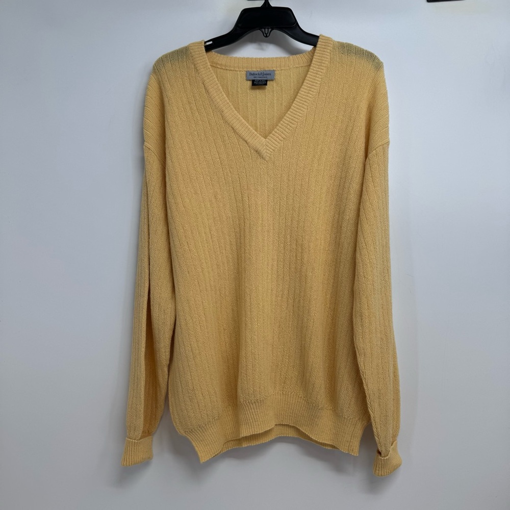 Bullock & Jones 100% Alpaca Sweater Men’s XL Yellow V Neck